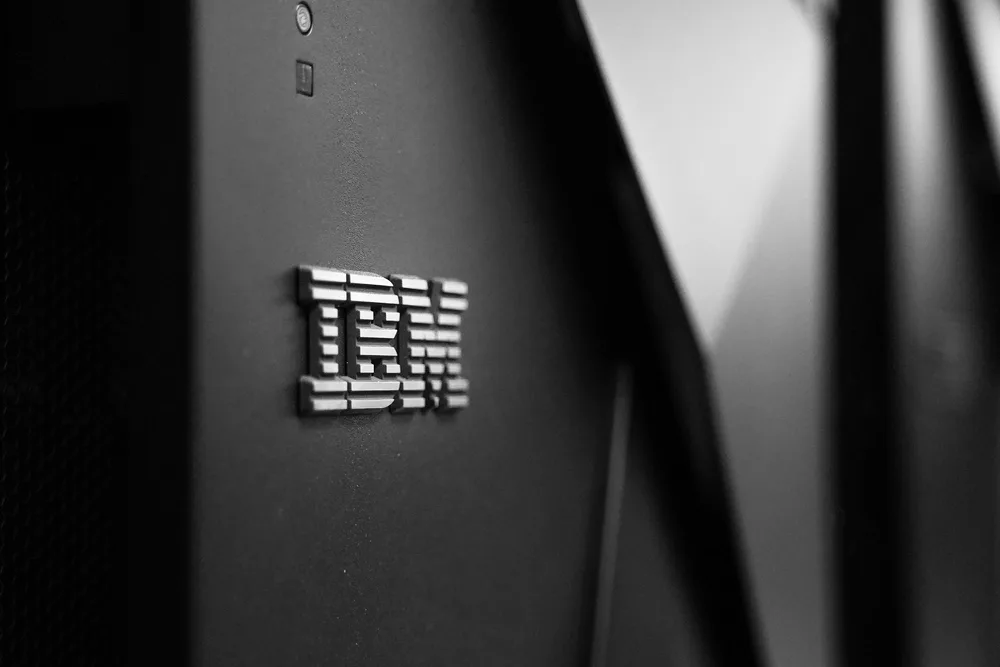 IBM 这种老牌 B2B 巨头到底是怎么在 AI 时代还能稳坐钓鱼台