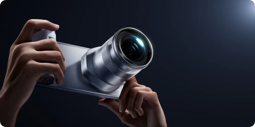 华为 Mate 90 上的「外挂相机」复活:十年前的模块化概念如何实现? 华为 Mate 90 上的「外挂相机」复活:十年前的模块化概念如何实现?
