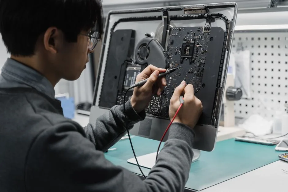 别再被算力 TOPS 的数字给骗了,聊聊 AI 硬件性能的真实体感 别再被算力 TOPS 的数字给骗了,聊聊 AI 硬件性能的真实体感