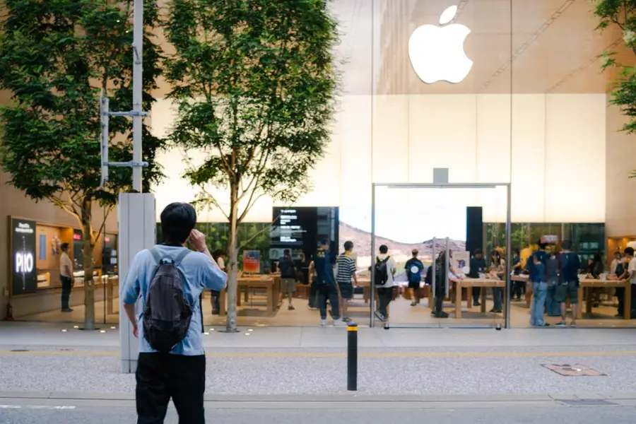 Apple vs. OpenAI: The Hardware Battle Begins